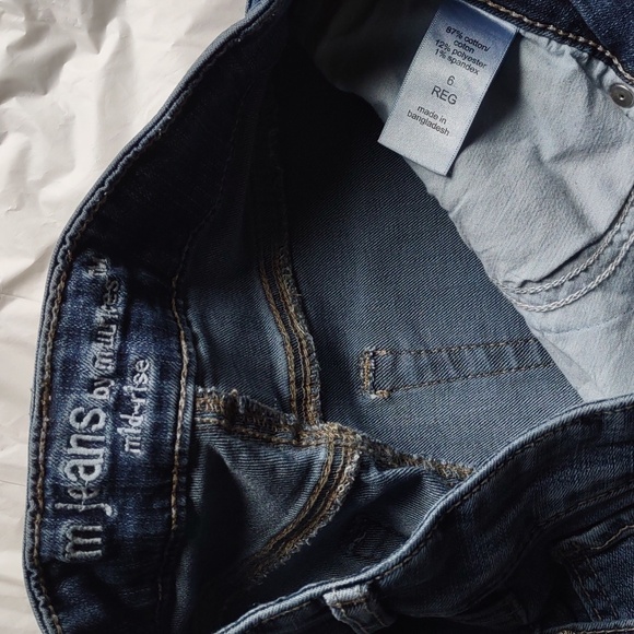 Maurices Slim Boot Jean, Size 6 - Picture 9 of 11